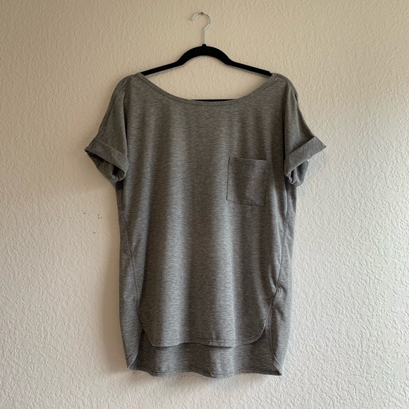GAP Cuffed Sleeve Breathe Pocket Tee - Picture 1 of 7